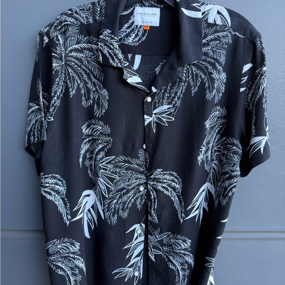 Denim & Flower Black and White Tropical Print Shirt